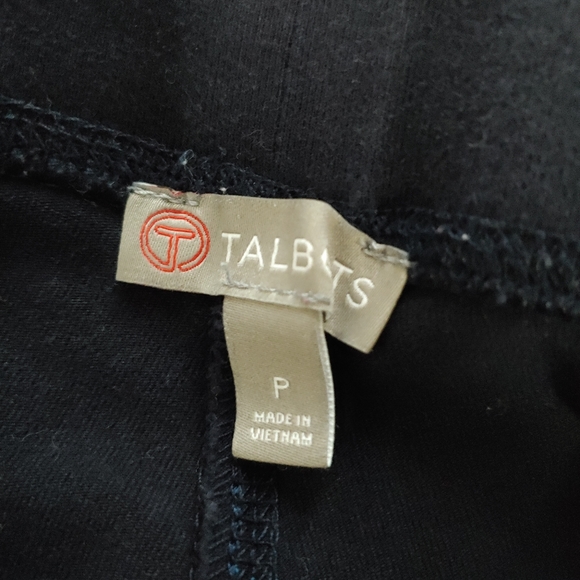 Talbots set small petite - Picture 6 of 6